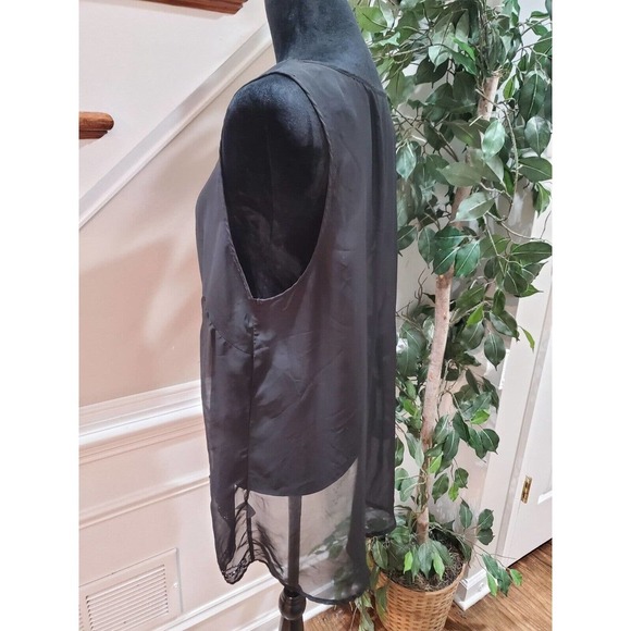 Maurices Women's Black 100% Polyester Round Neck Sleeveless Top Blouse Size 1 - Picture 5 of 12